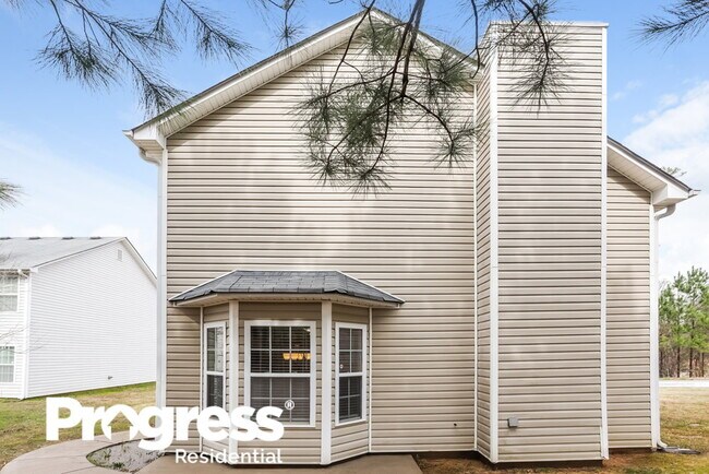 Building Photo - 5701 Castlebrook Dr