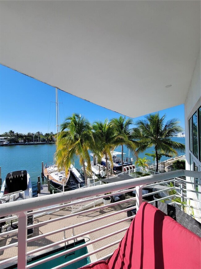 Building Photo - 6580 Indian Creek Dr