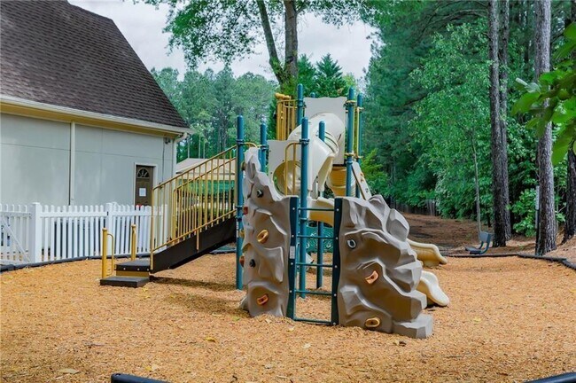 Building Photo - 4941 Gaskin Walk