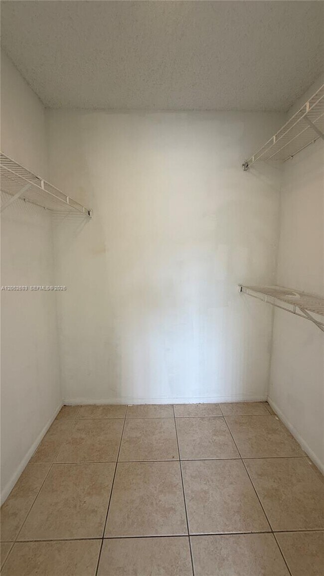 Building Photo - 1163 Lake Terry Dr