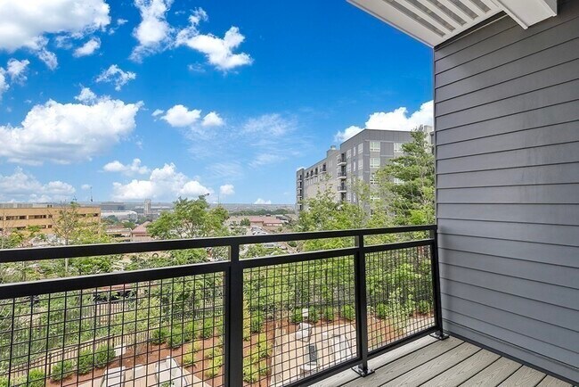 Building Photo - 191 Washington St