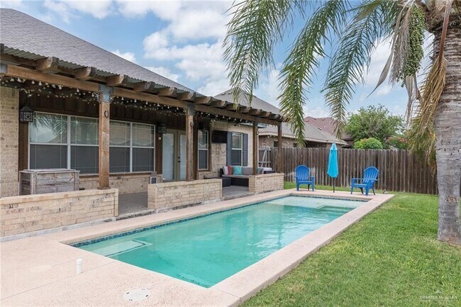 Building Photo - 16 N 39th St