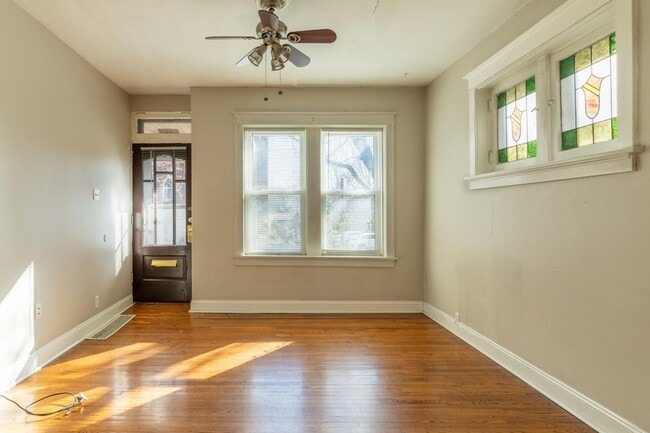 Building Photo - 2009 Maury Ave