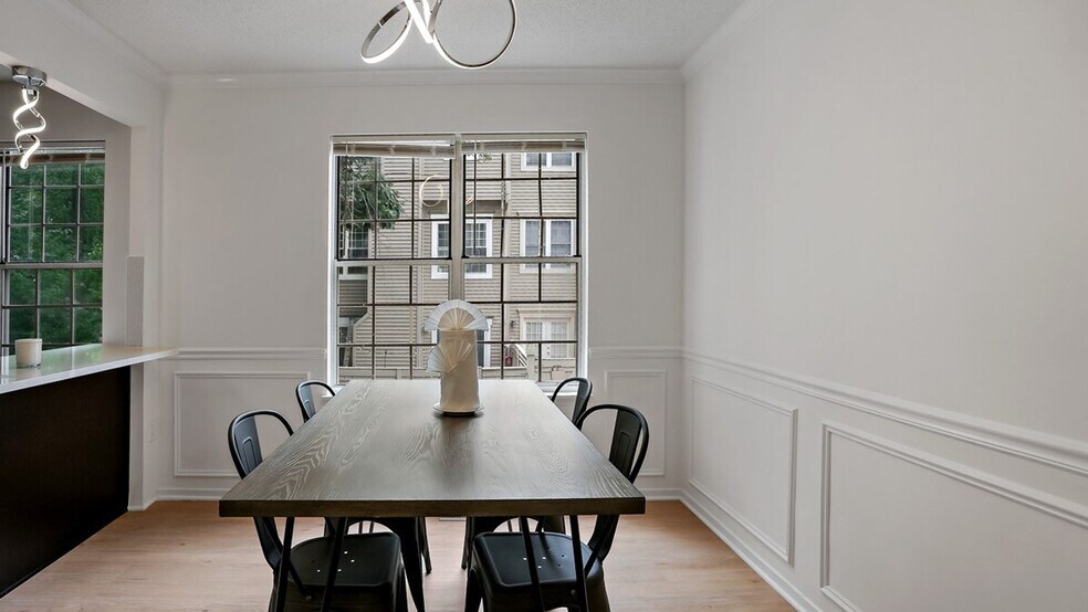 Building Photo - 2380 Branleigh Park Ct