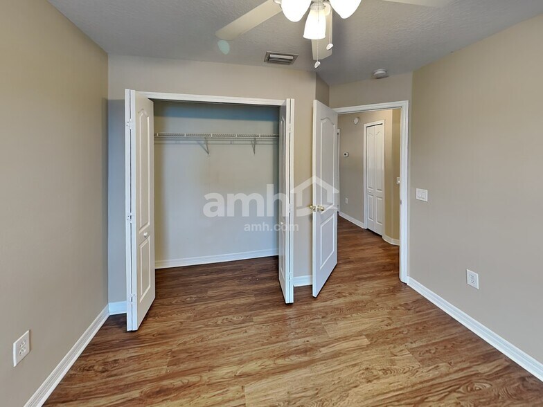 Building Photo - 9029 Egret Cove Cir