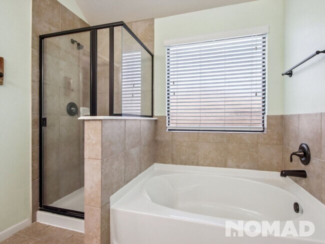 Building Photo - 2331 Grey Reef Dr