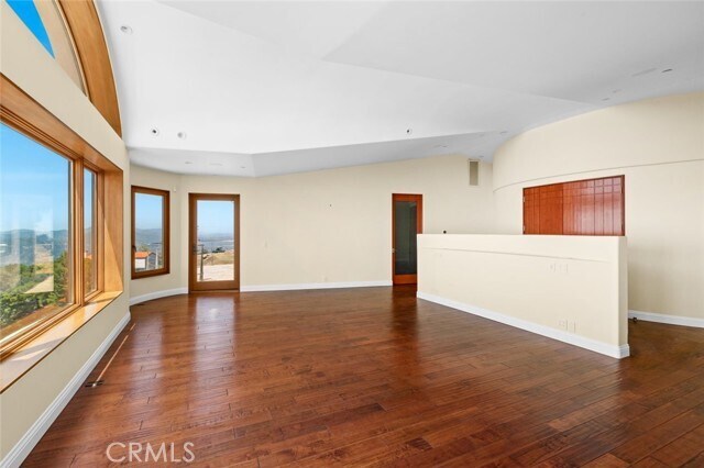 Building Photo - 24517 Piuma Rd