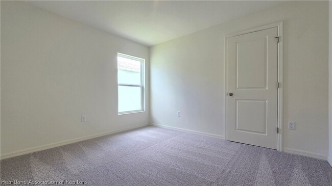 Building Photo - 1260 Stone Ridge Cir