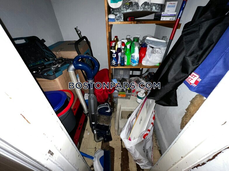 Building Photo - 71 S Huntington Ave