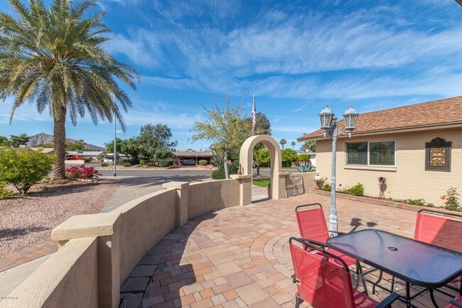 Building Photo - 6825 E Virginia Ave