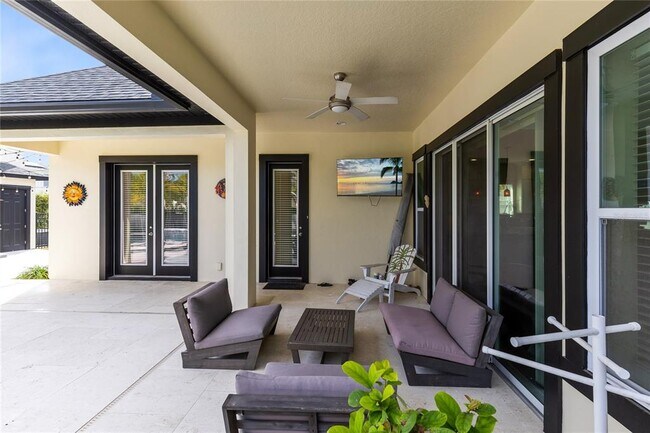 Building Photo - 13153 Lessing Ave