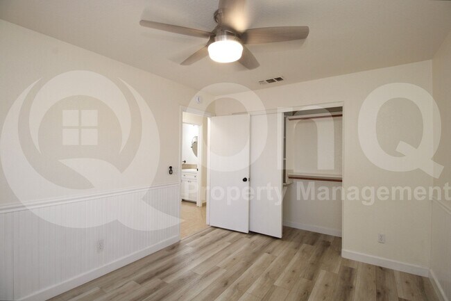 Building Photo - 1562 S Monterey St