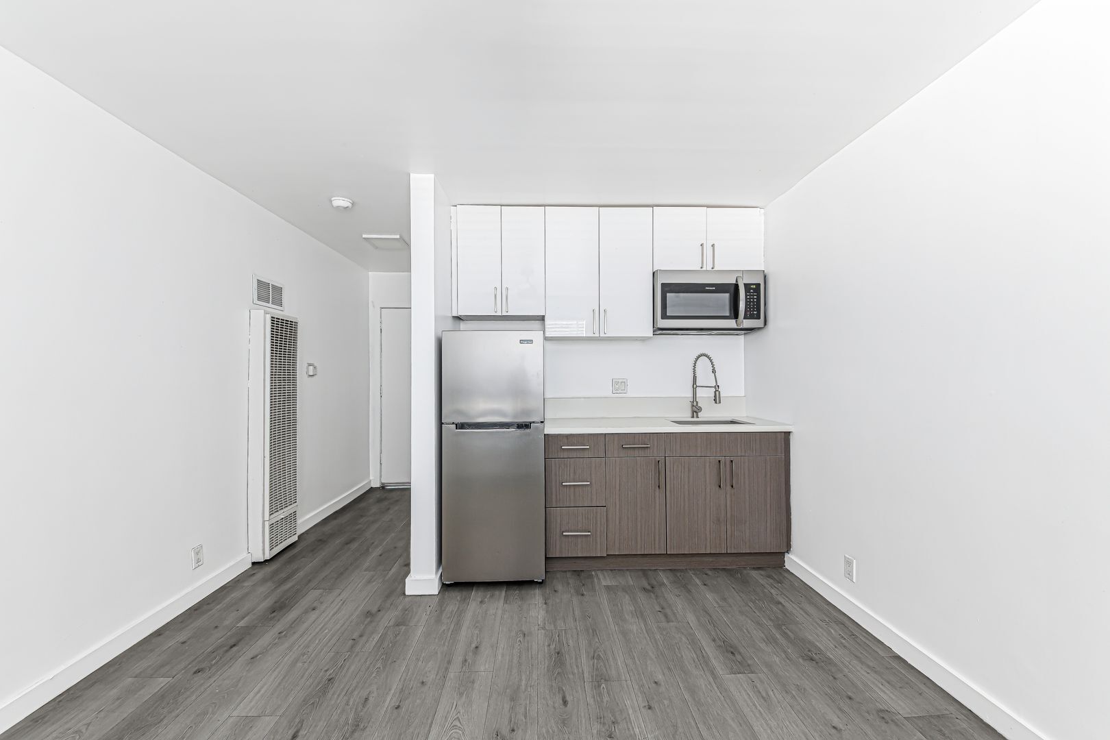 Building Photo - 5005 August St