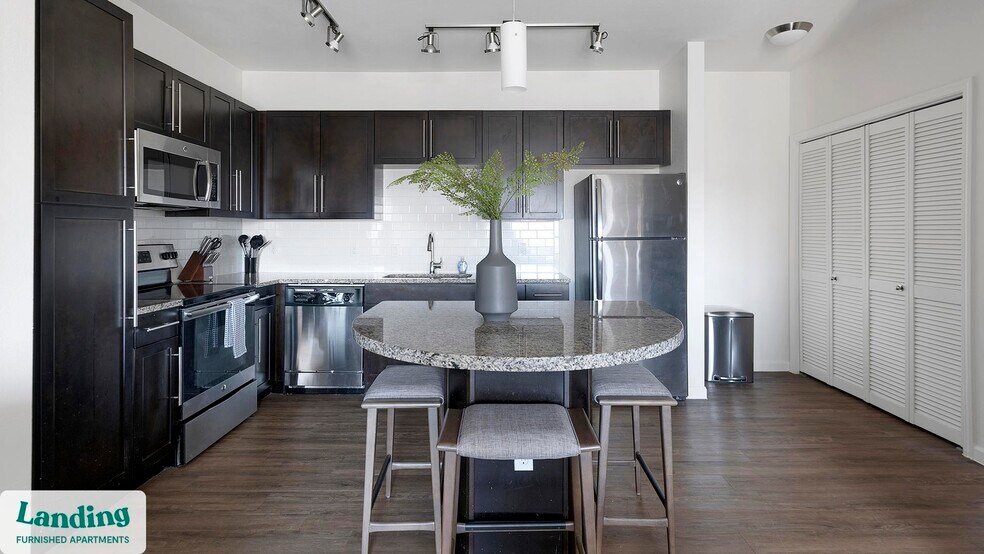 Building Photo - 12700 Ridgeline Blvd