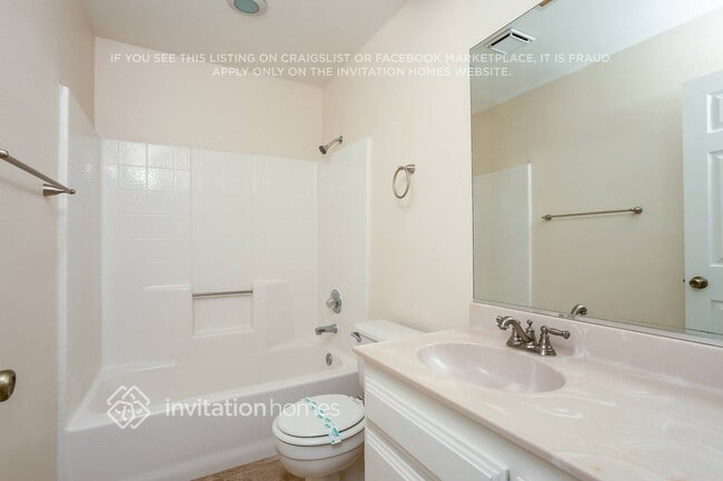 Building Photo - 35548 Penrose Ln
