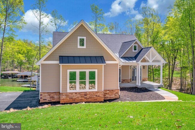 Building Photo - 44 Deep Crk Cir