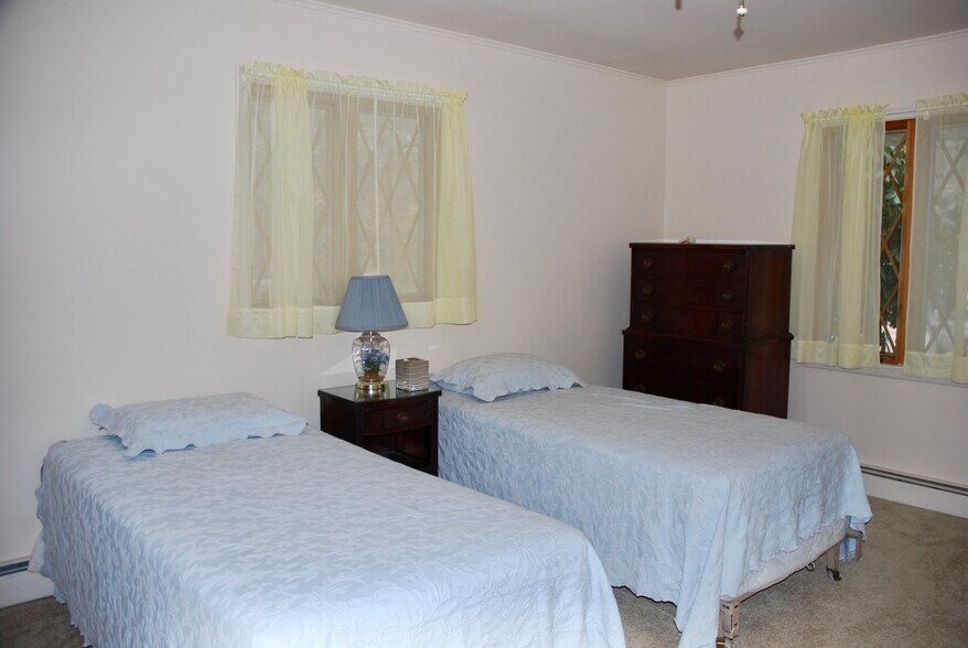 Building Photo - 6 Crab Creek Rd