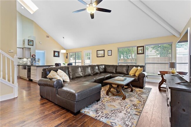 Building Photo - 8203 Miller Falls Dr