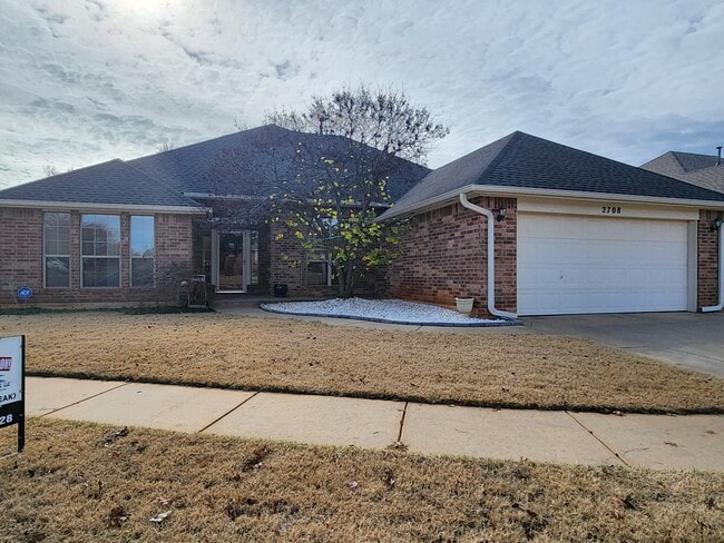 Building Photo - 2708 NW 170th Terrace