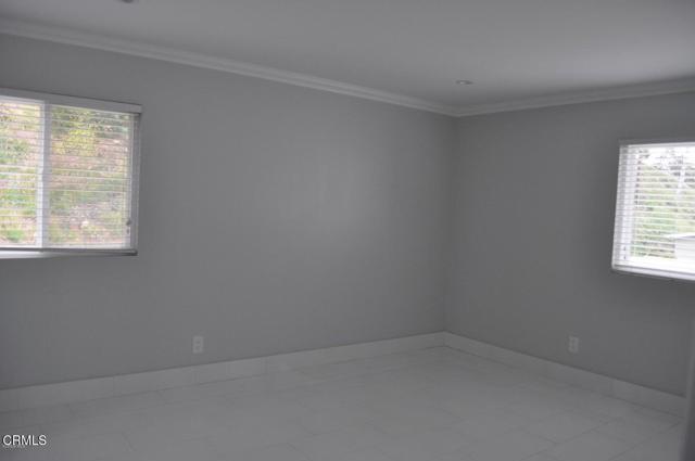 Building Photo - 3309 Hilltop Dr