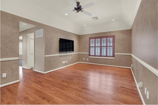 Building Photo - 1524 Birdsall St