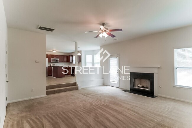 Building Photo - 582 Ironstone Dr