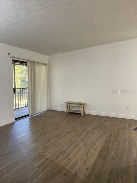 Building Photo - 3223 Fox Chase Cir