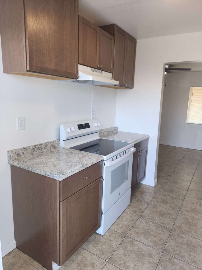 Primary Photo - 1 bedroom 1 bath available in Dos Palos, CA.