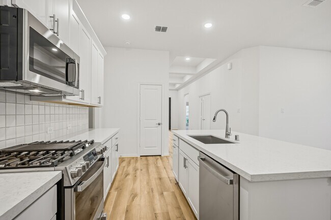 Building Photo - 16634 Villa Del Mar Ln
