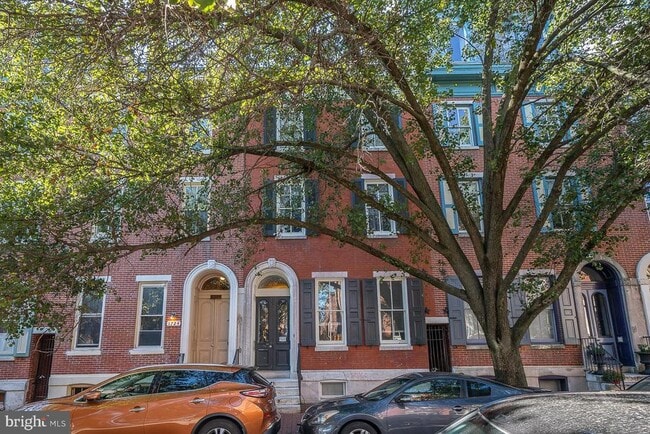 Building Photo - 1726 Wallace St