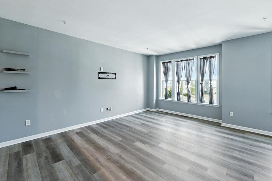 Building Photo - 4905 Forest Pines Dr