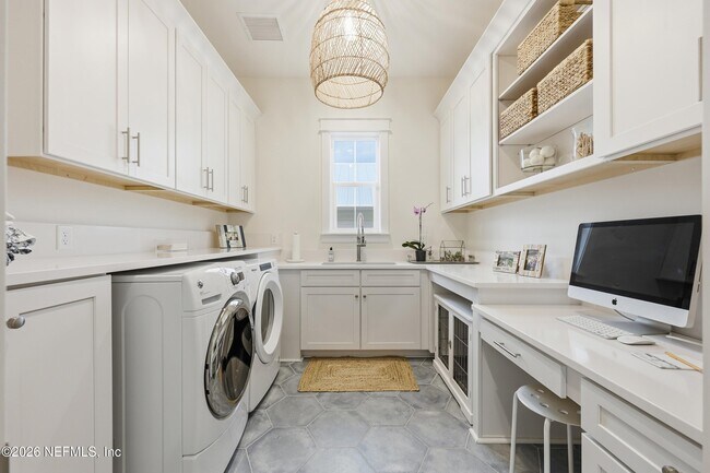 Building Photo - 29 Sea Glass Wy