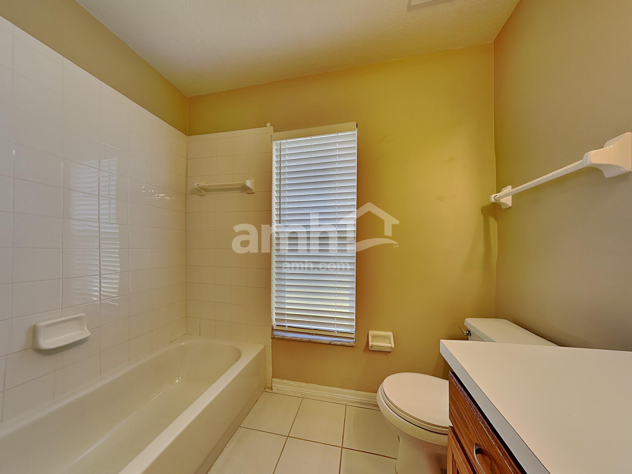 Building Photo - 1353 Crimson Clover Ln