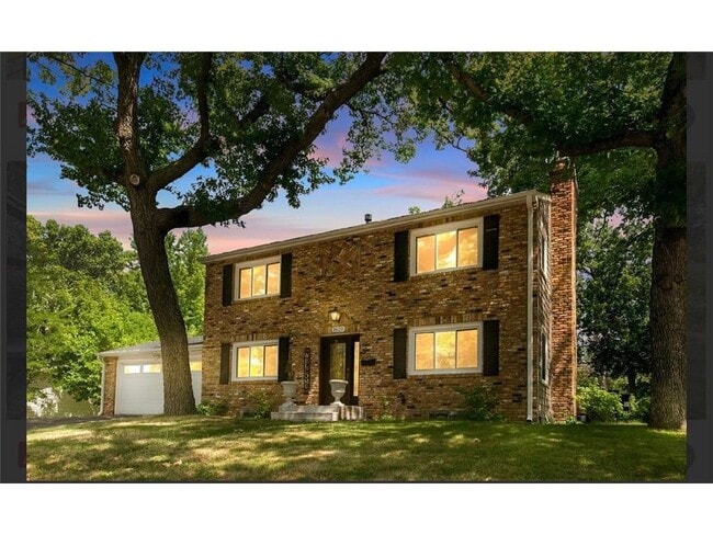 Building Photo - 1620 Winnetka Ave N