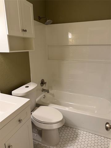 Building Photo - 3313 Meadowlark Ln