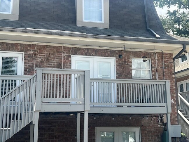 Building Photo - 408 E Virginia St