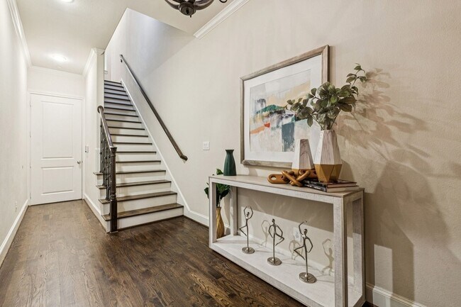 Building Photo - 2138 Aylesport Dr