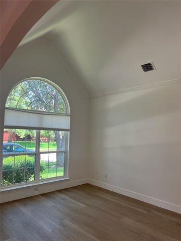 Building Photo - 4028 Eastleigh Dr