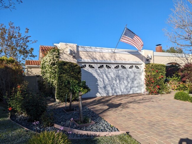 Building Photo - 1461 Flinton Ct