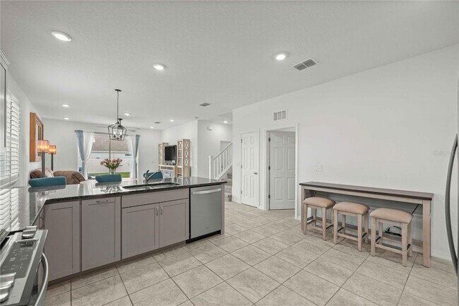 Building Photo - 7539 SW 64th St Rd