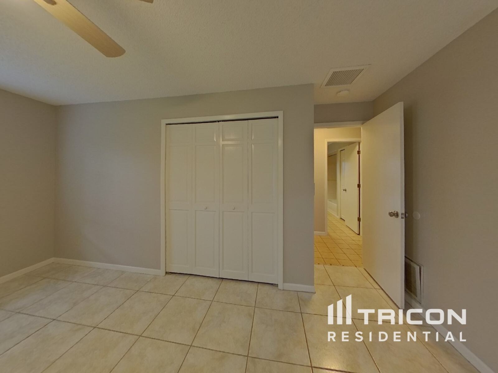 Building Photo - 2666 Luce Dr W