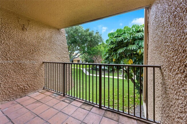 Building Photo - 8261 SW 128th St