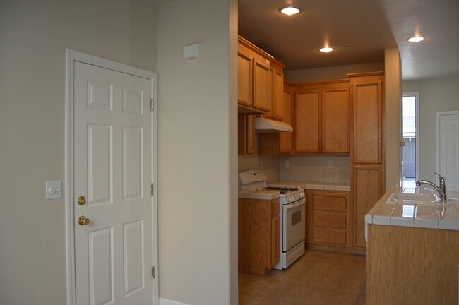 Building Photo - 2201 Imray Way