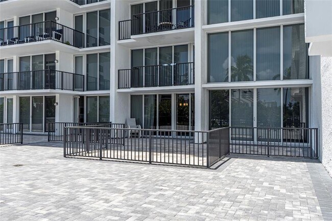 Building Photo - 4750 S Ocean Blvd