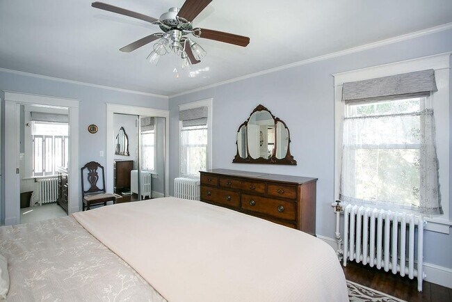 Building Photo - 17 Annandale Terrace