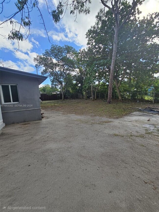 Building Photo - 2488 SW 6th Ct