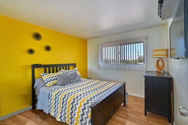 Building Photo - 675 Los Felices Cir N