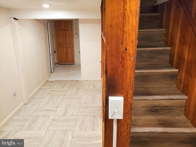 Building Photo - 30 53rd St SE