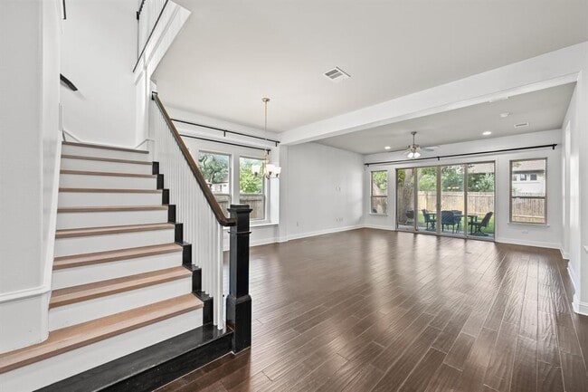 Building Photo - 12624 Ondara Dr