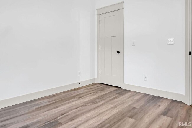 Building Photo - 1104 N Grant St